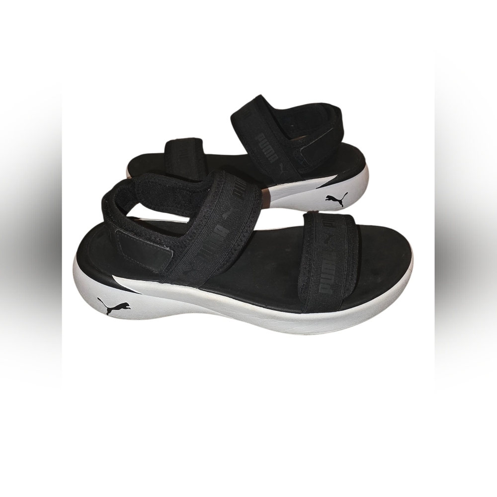 PUMA Sportie Black and White Sandals Womens Size 8